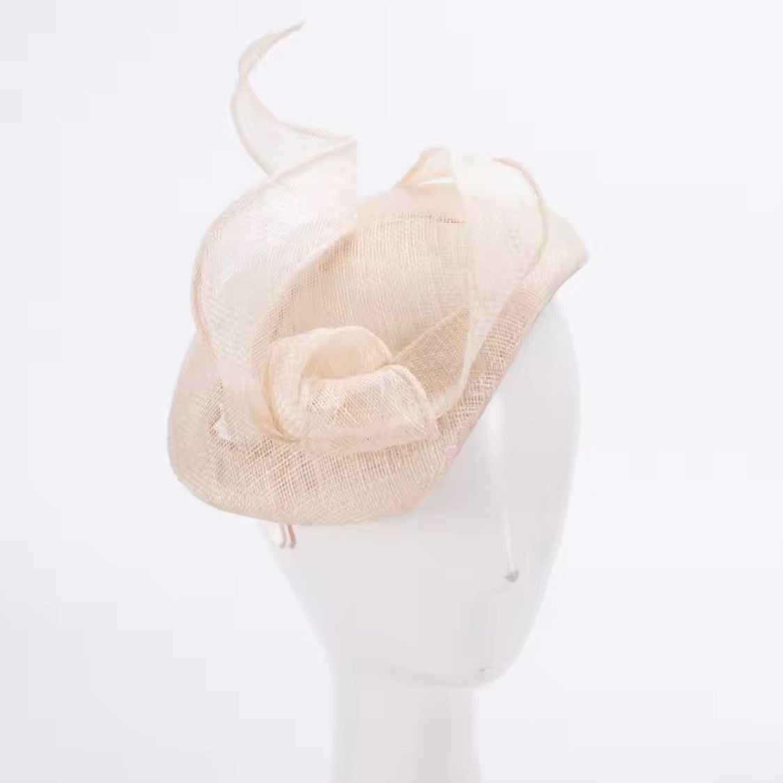 Louise Fascinator