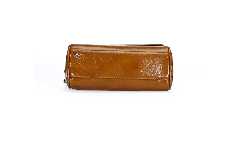Carrie Clutch
