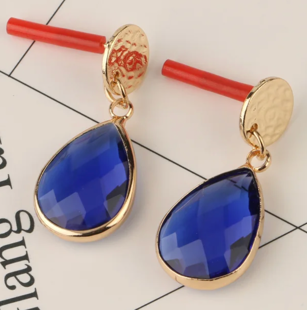 Teardrop Crystaline Drop Earring