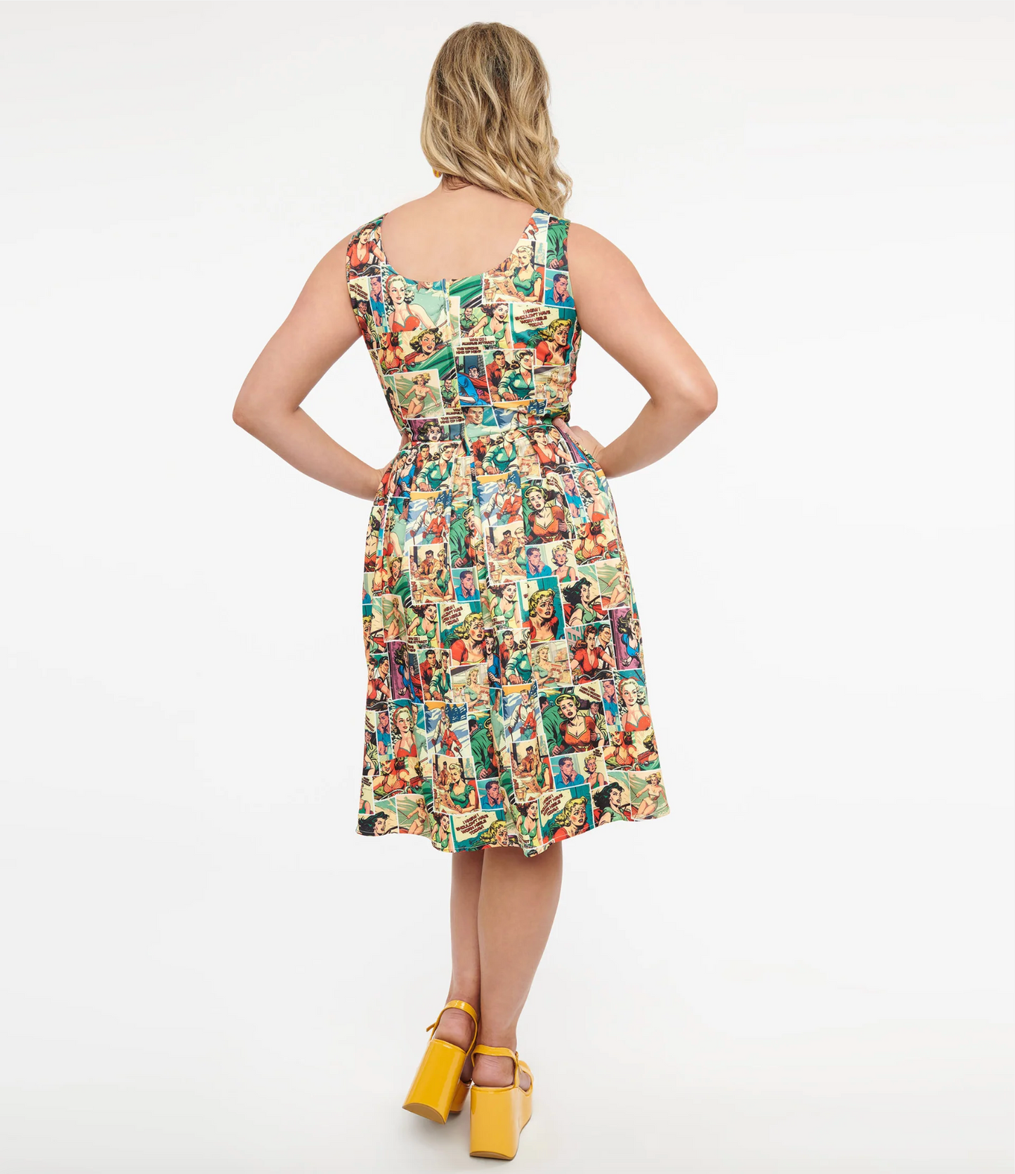 Amanda Comic Print Sz20 50%OFF