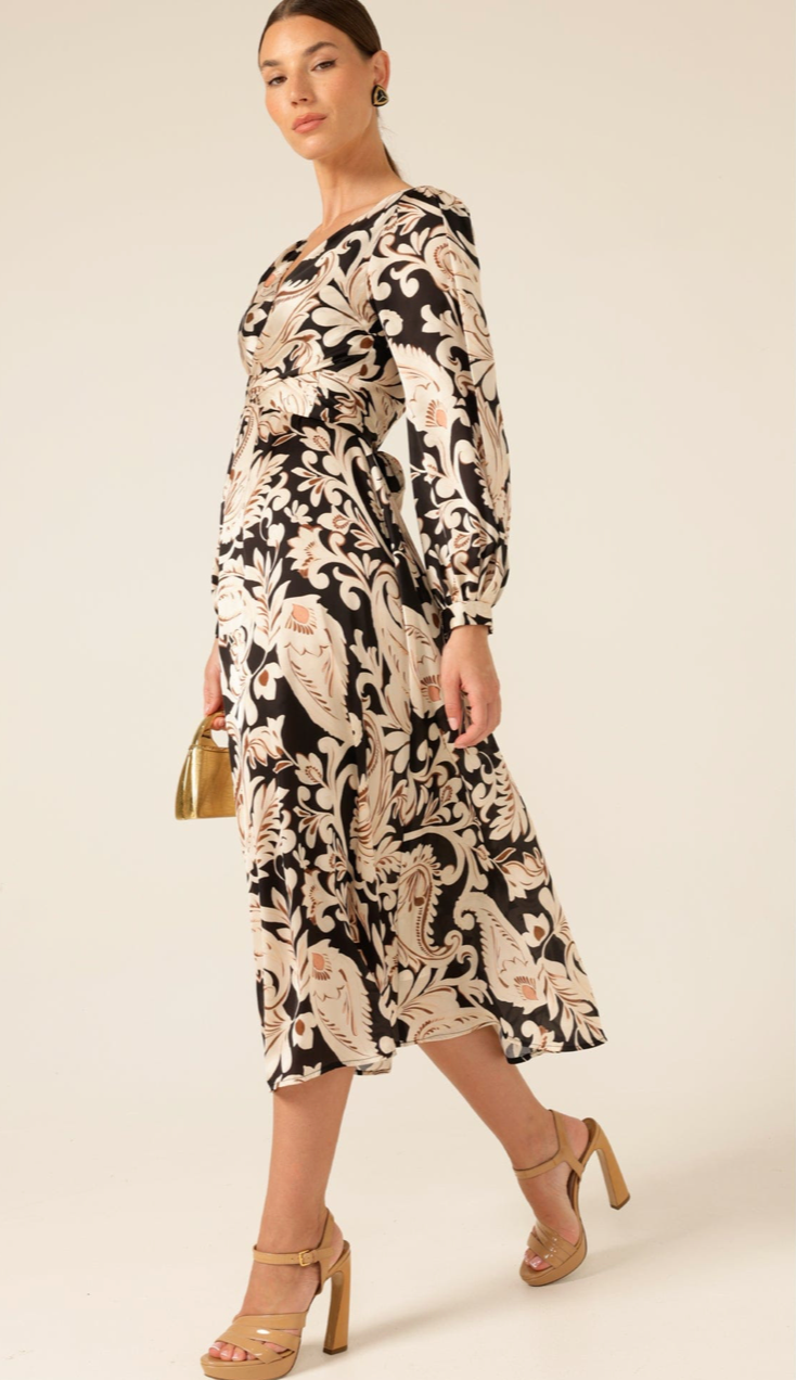 Courtyard Dress