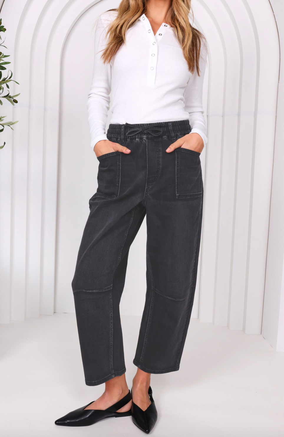 Leo Barrel Jean Blk