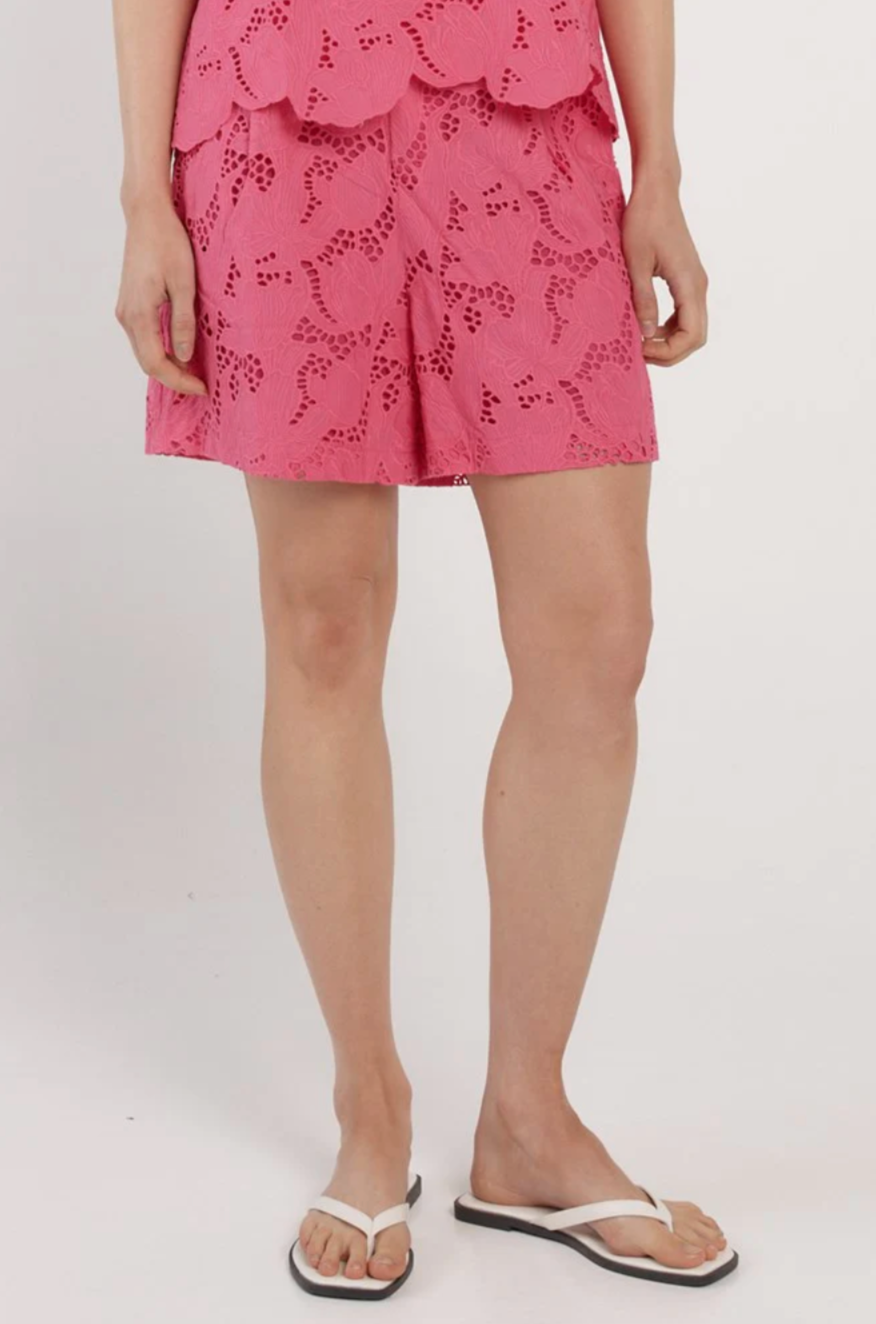 Worth It Short Pink