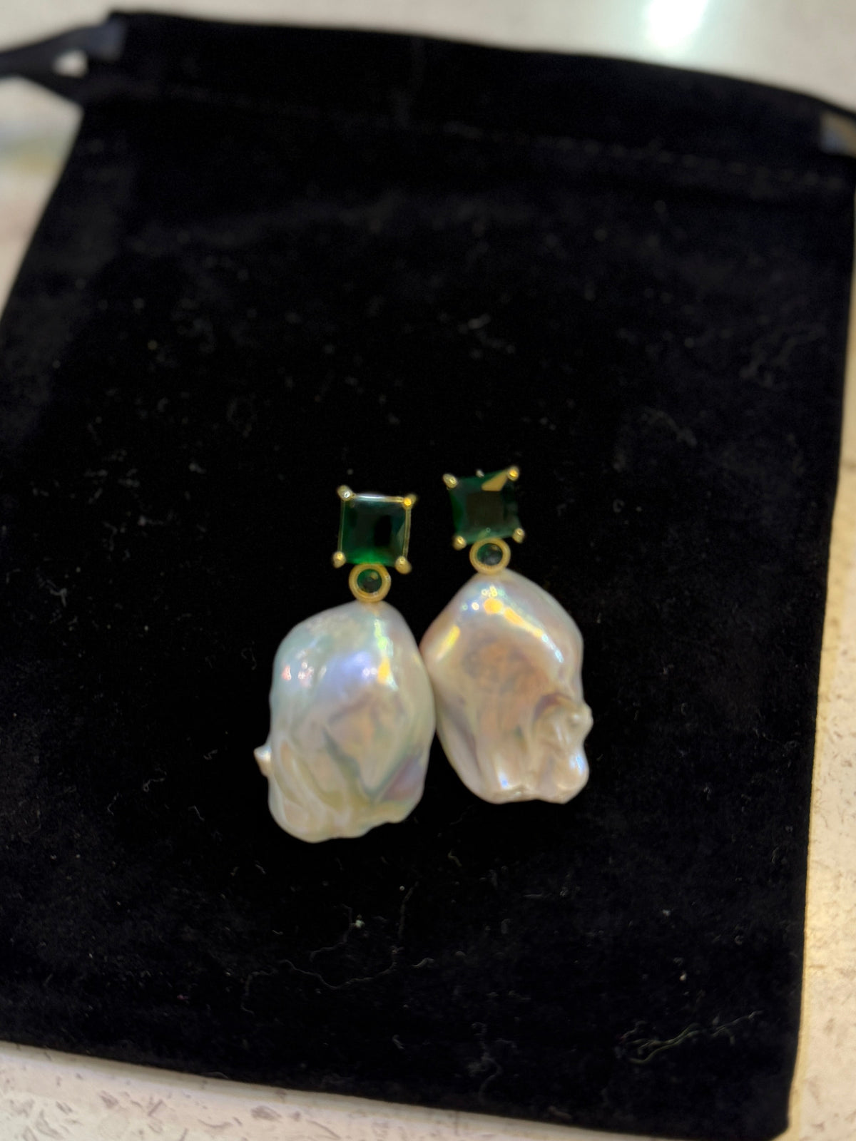 Devoted F/W Baroque Pearl & Emerald Zircon Earring
