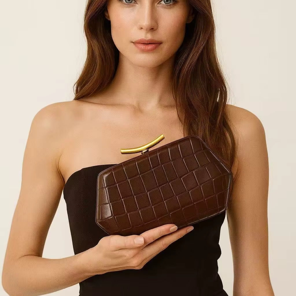 Ophelia Clutch