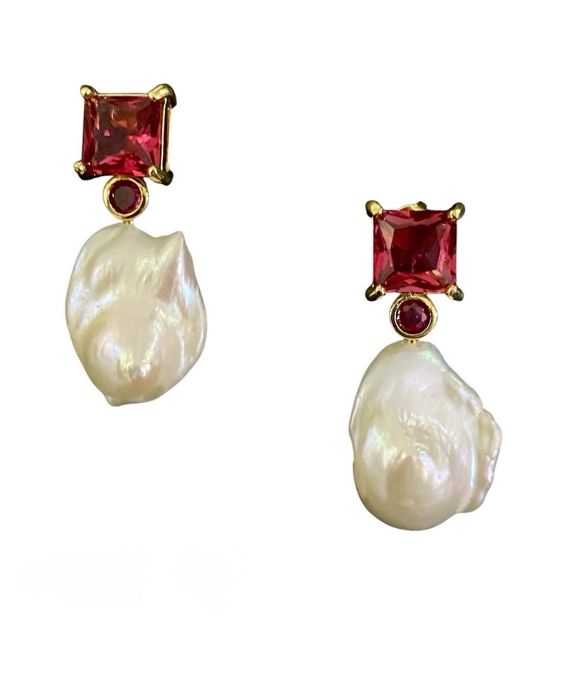 FW Pearl Earring