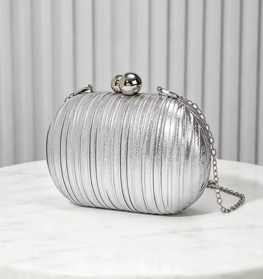 Giselle Clutch