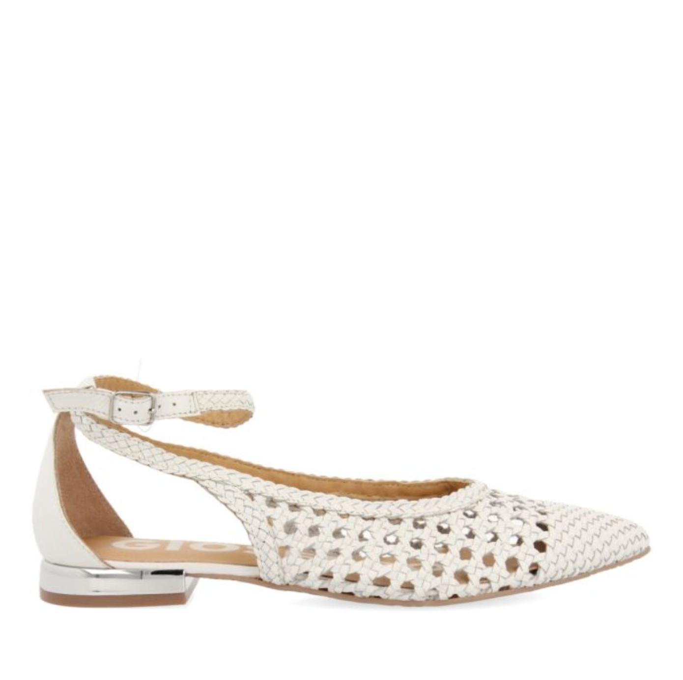 Dell in White