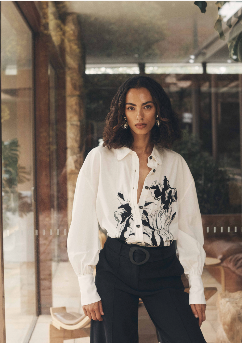 Lis Embroidery Top
