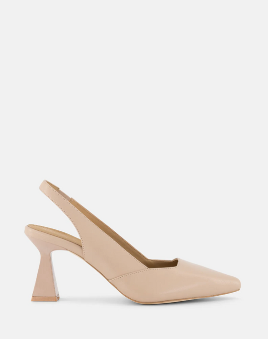 Macarea Heel Buff