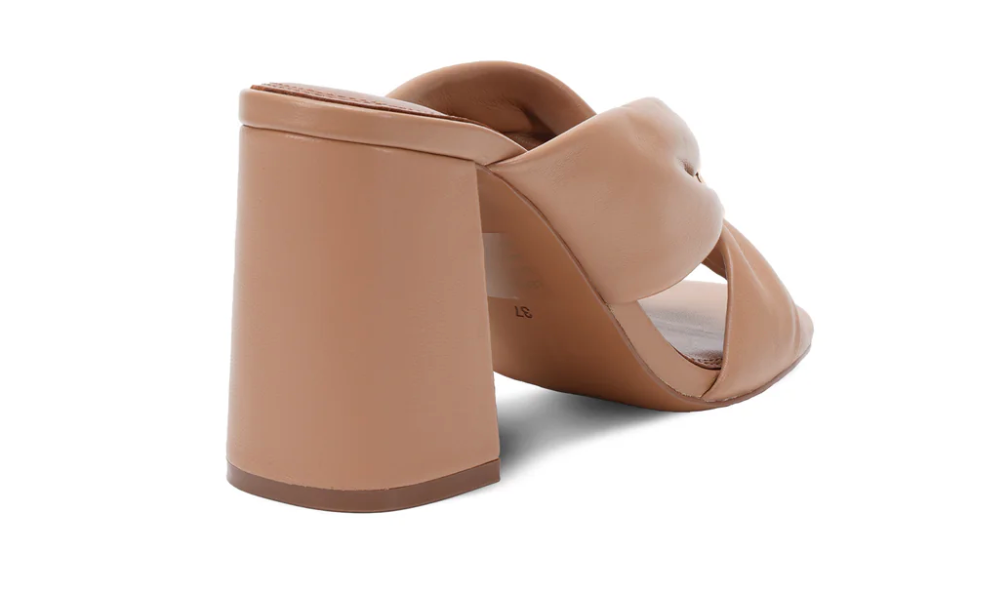 Luna Tan Shoe