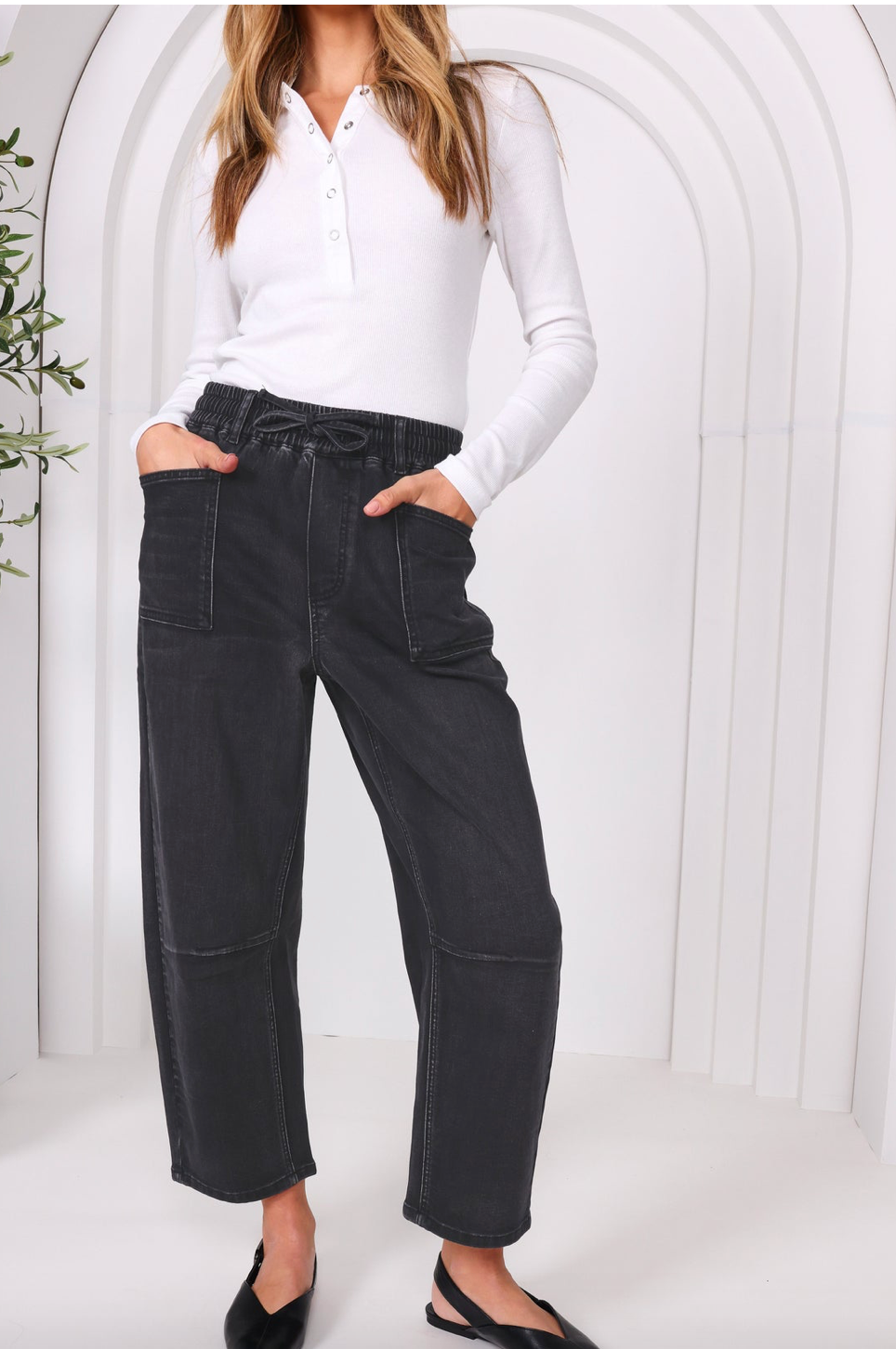 Leo Barrel Jean Blk
