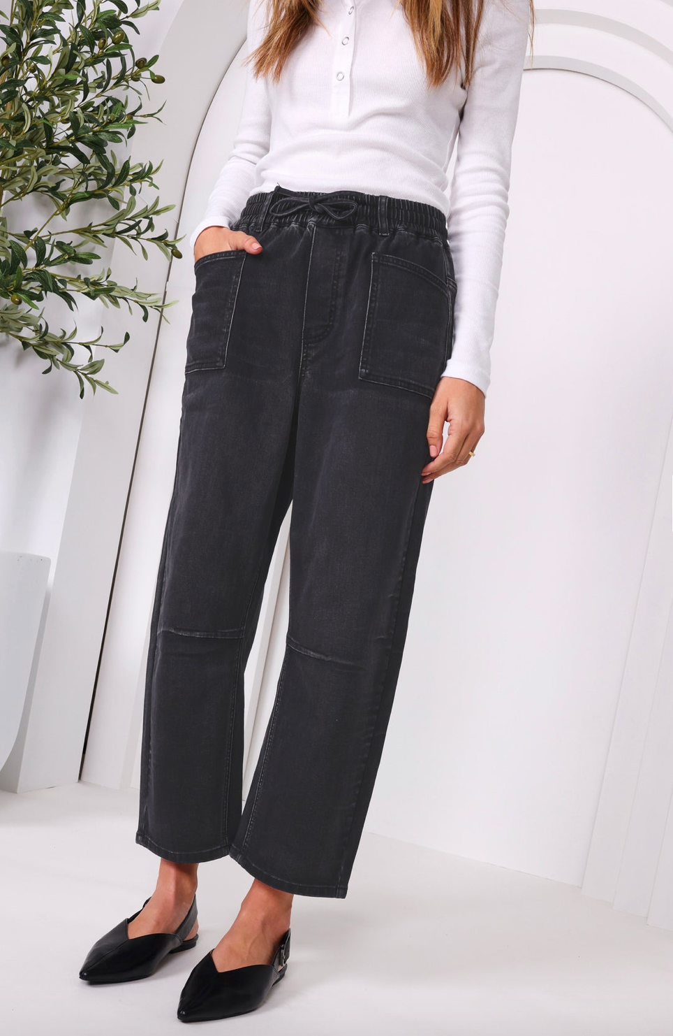 Leo Barrel Jean Blk