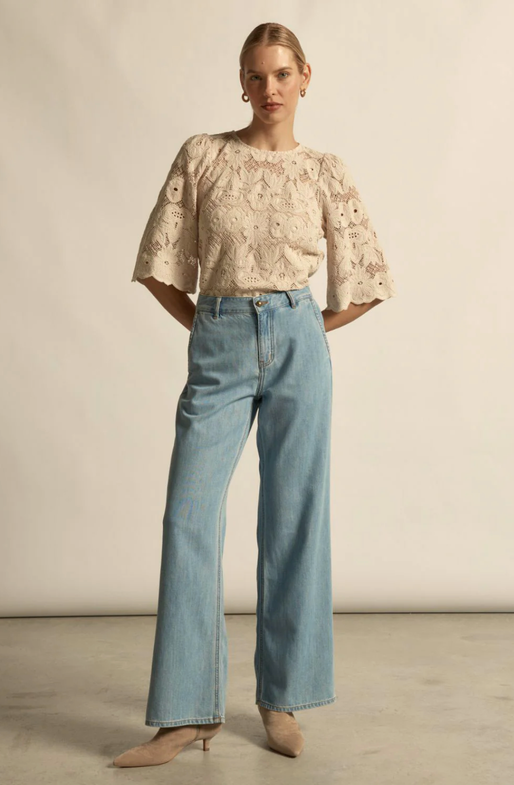 Glisten Top Cream