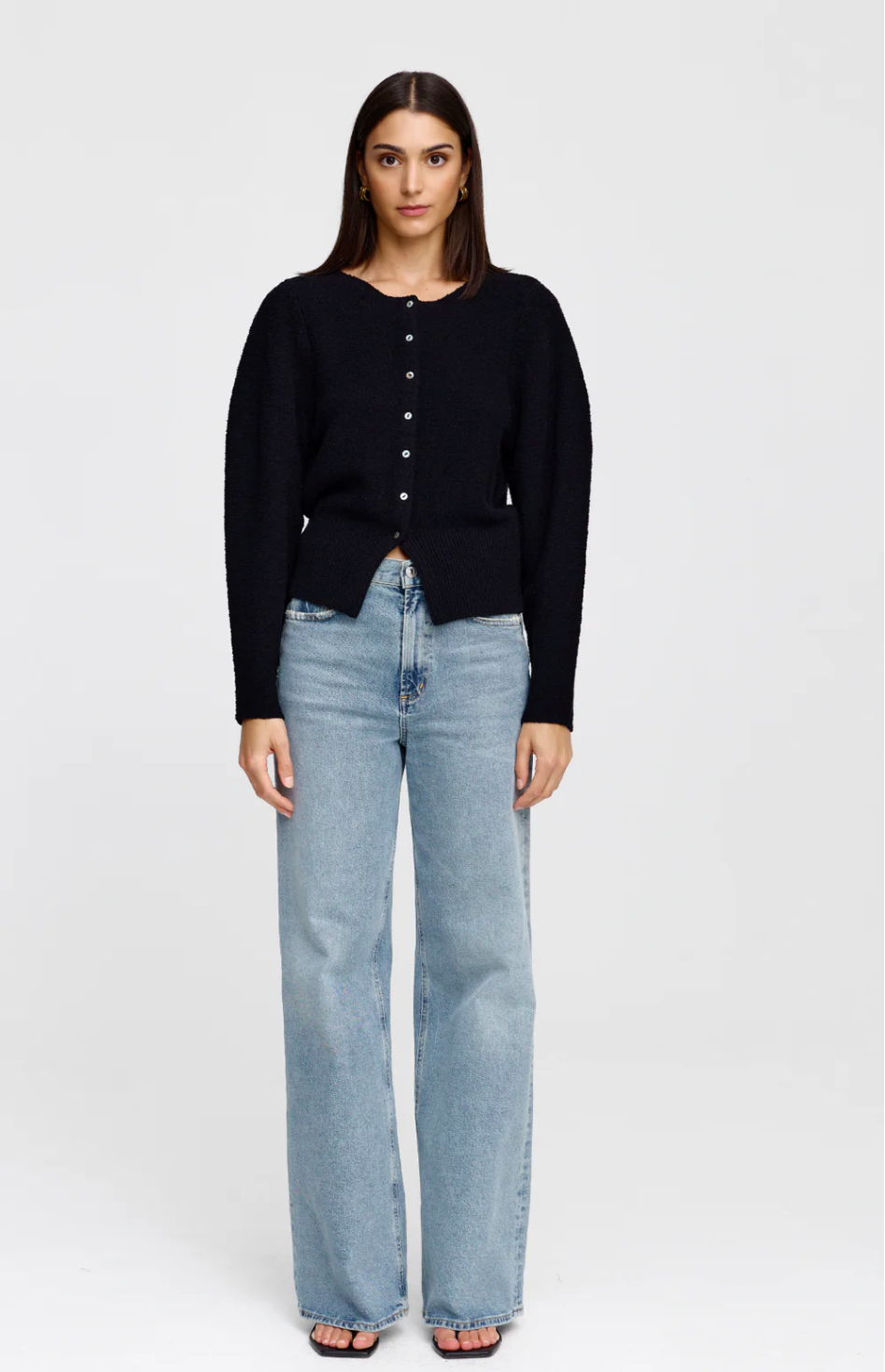 Montana Cardi Black