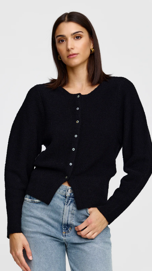 Montana Cardi Black