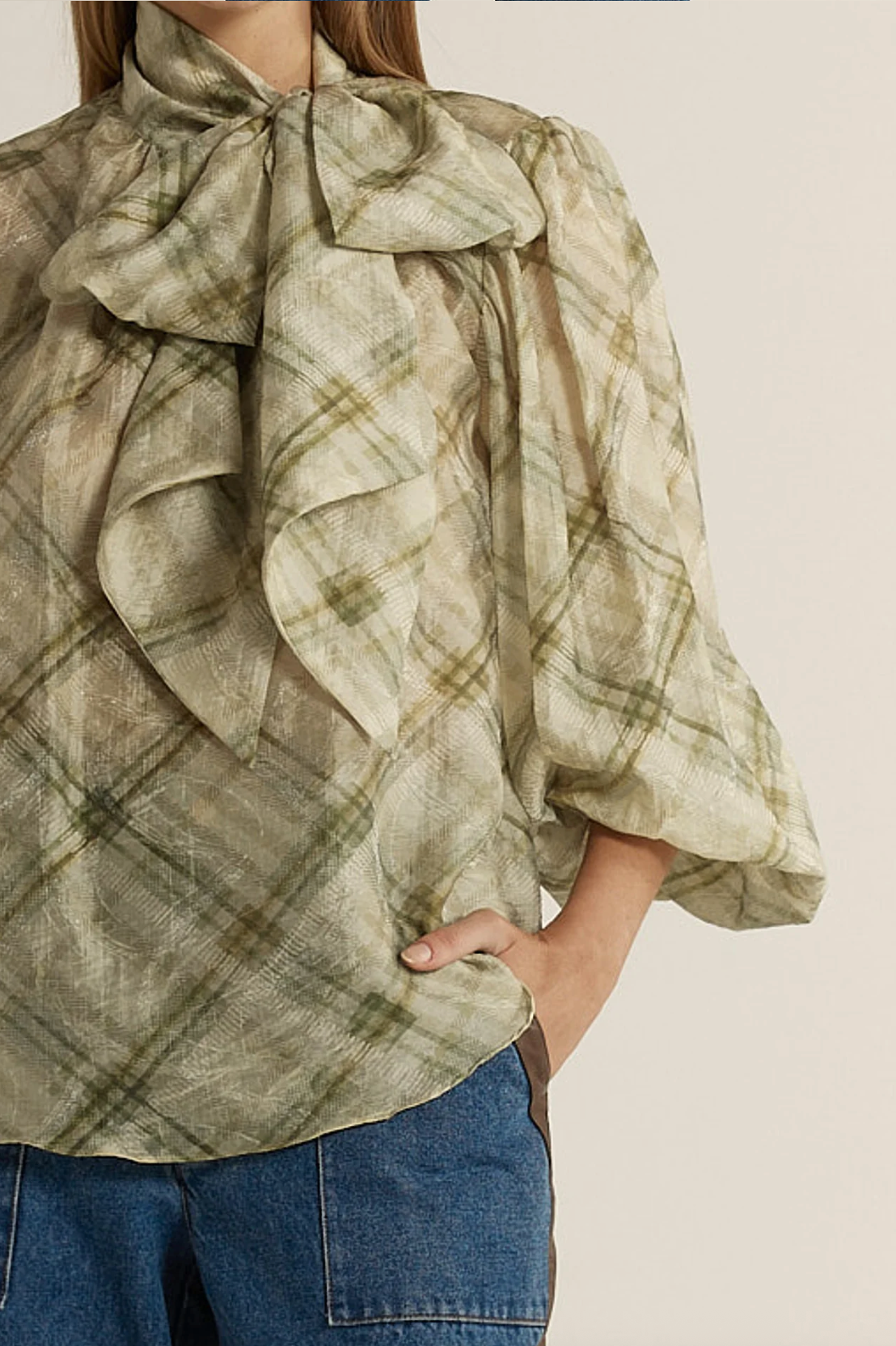 Eve Pussybow Blouse