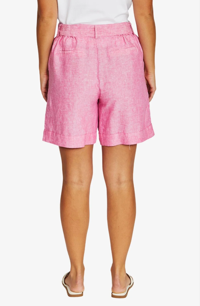 Seam Detail Short Hibiscus