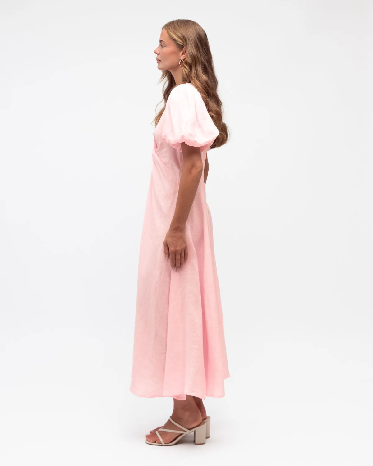 Penelope linen dress in Pink